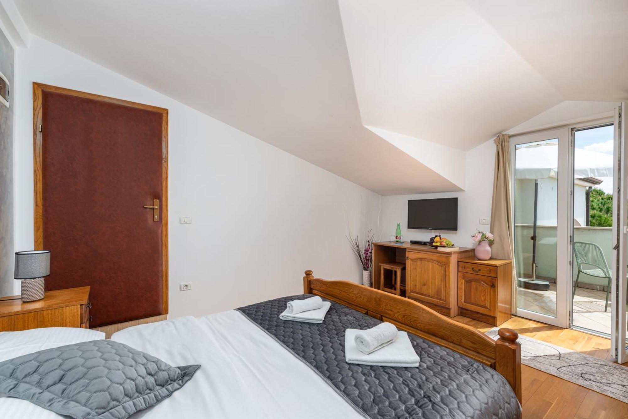 Laco De Pelagius Rooms Novigrad Istria Exteriör bild